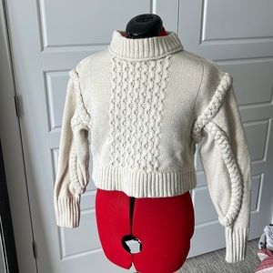 Women’s Zara cream-colored chunky sweater